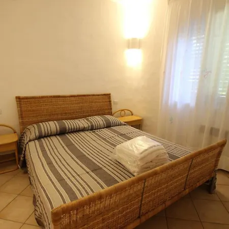 La Crucitta Lc-43 Villa Baja Sardinia